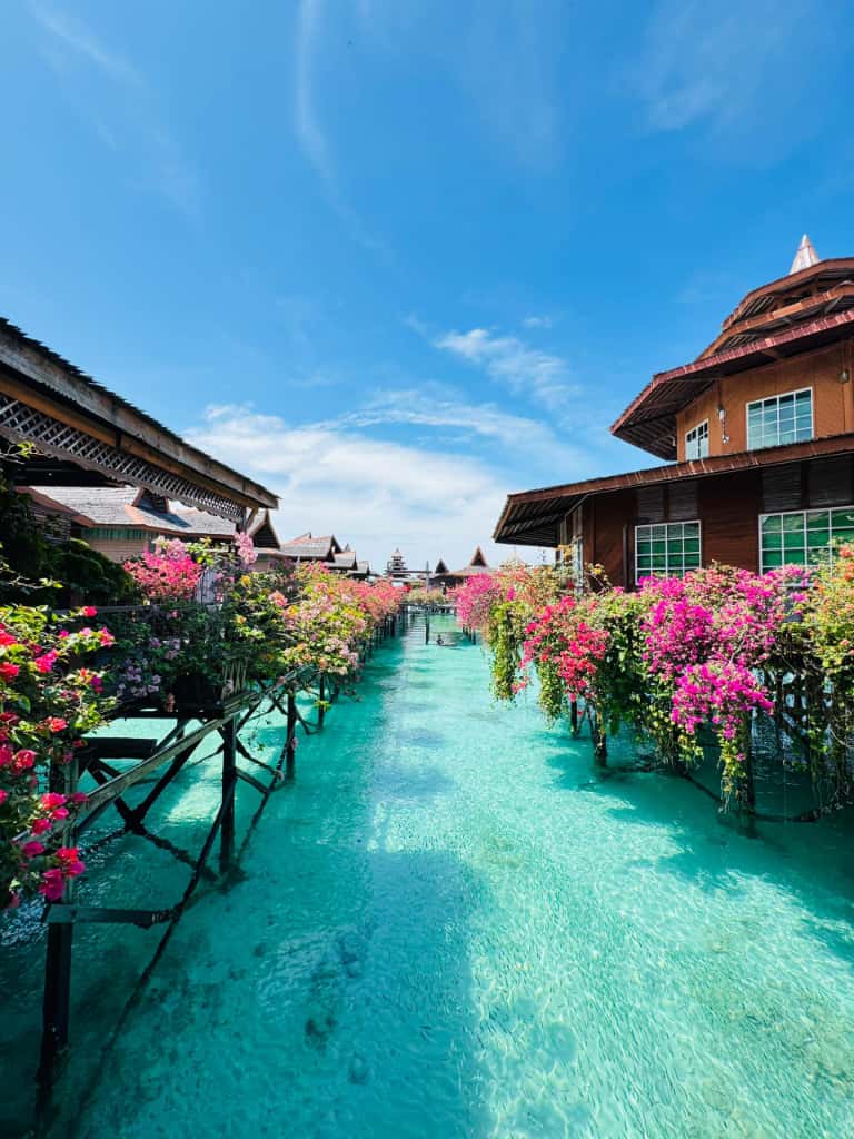 Semporna Tour Redbook